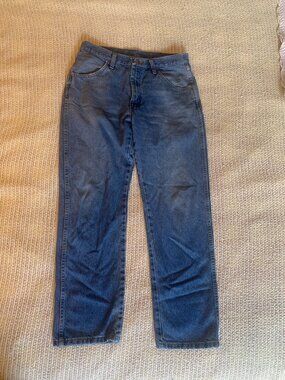 Mens 32x30 Classic Blue Rustler Jeans